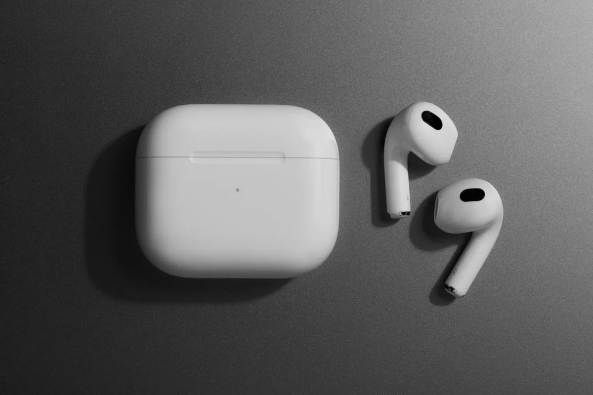 AirPods Pro 3: Monitorização do Pulso e Temperatura Corporal para uma Nova Era de Saúde