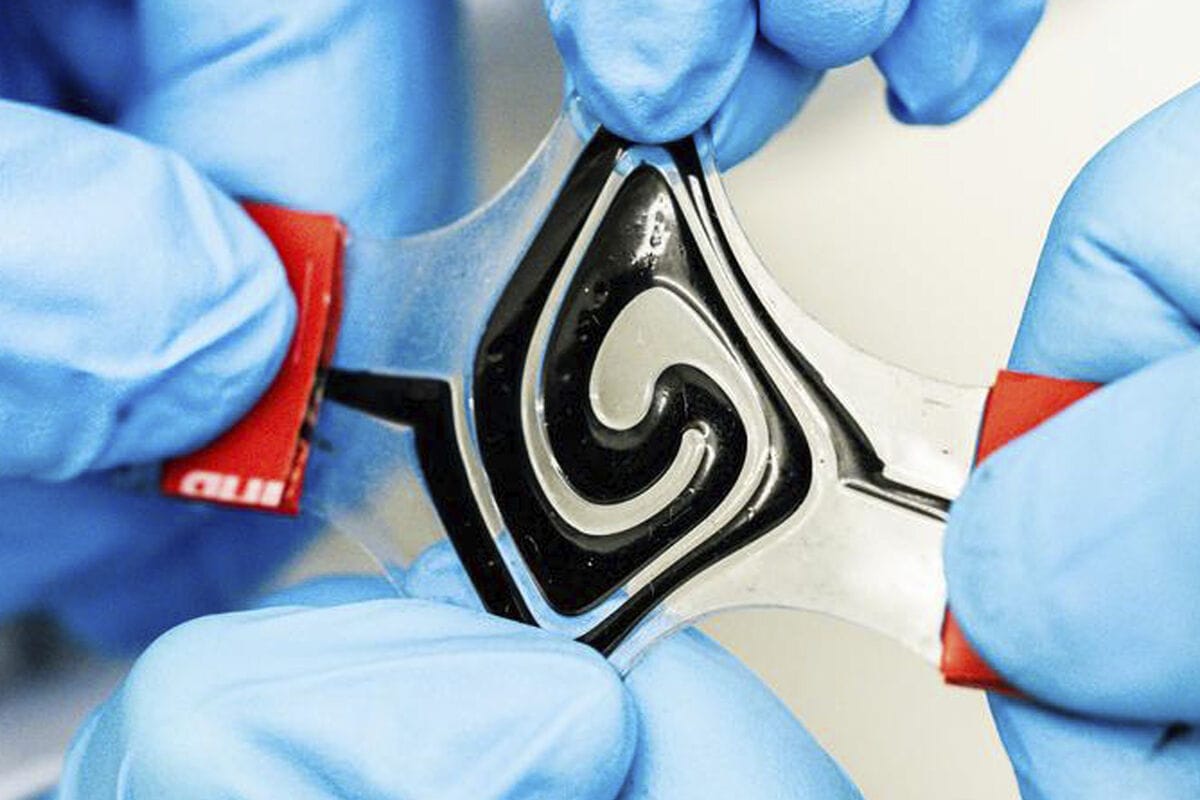 Bateria Líquida Revolucionária: Cientistas Suecos Criam Solução Moldável com Textura de Pasta de Dentes