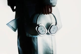 Nothing Headphone 1: Design Ousado com Som que Impressiona