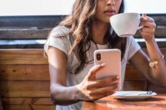 MEO e Vodafone Reinam nas Redes Portuguesas: Uma Onda de Velocidade e Inovação!