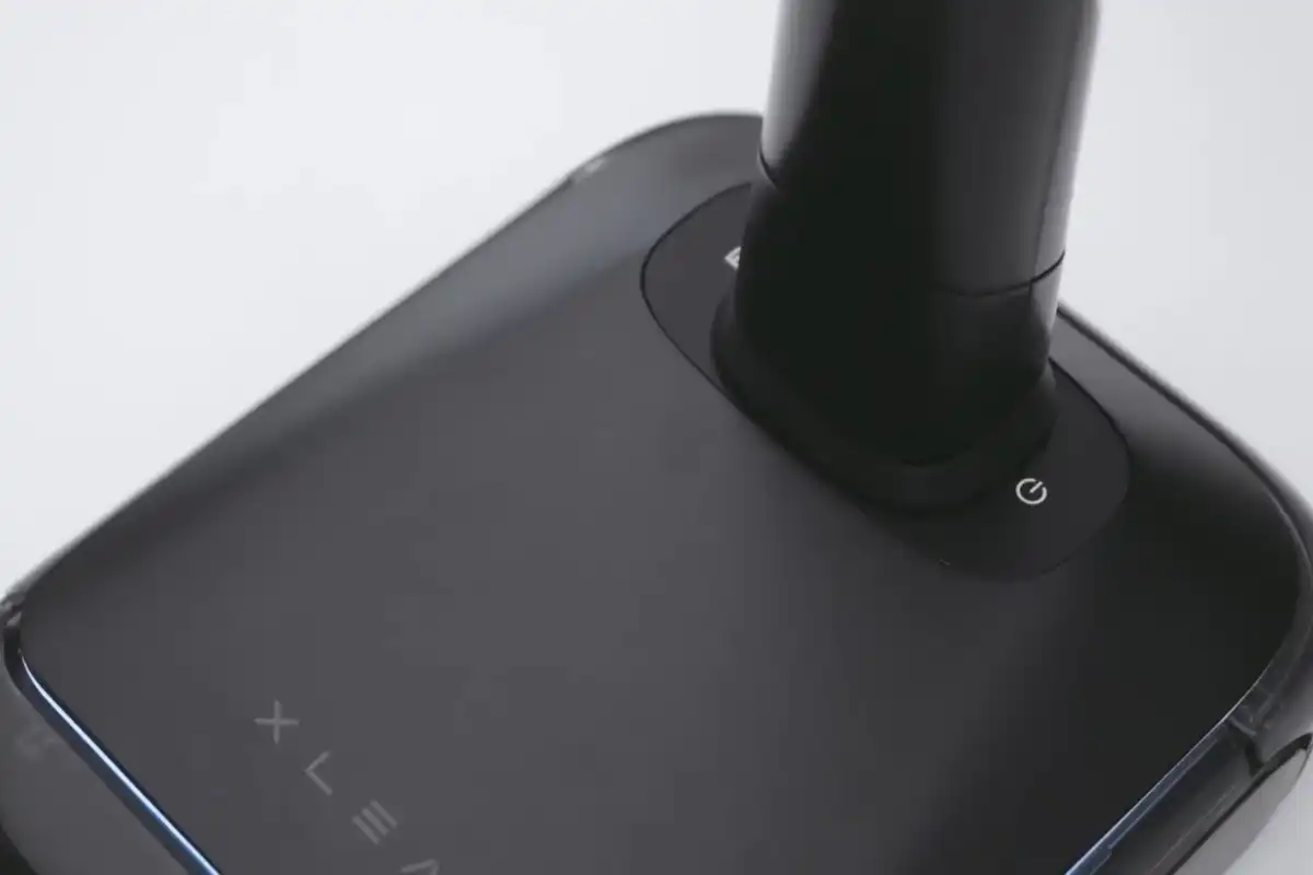 xLean TR1: O Robot de Limpeza que se Transforma e Aprende na IFA