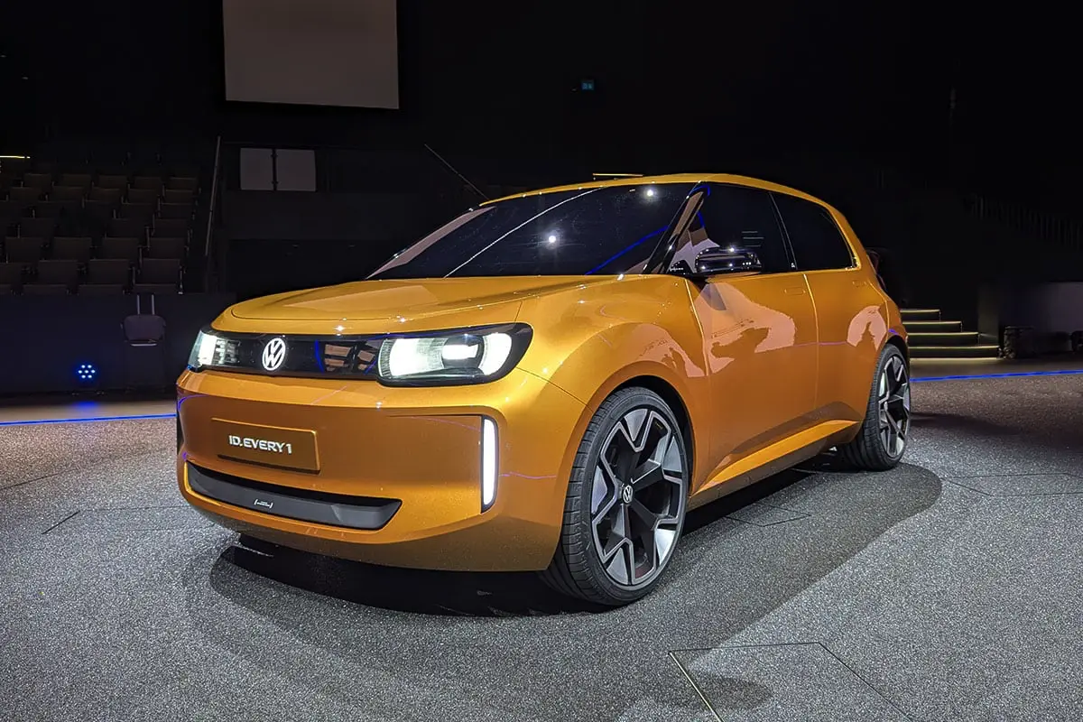 Volkswagen ID.EVERY1 chega em 2027 com meta de 20.000 euros (Fotos)