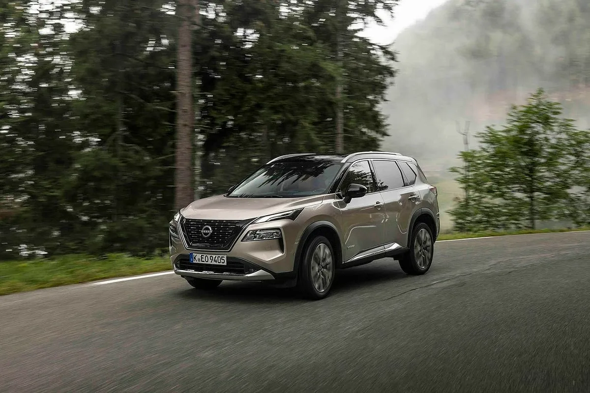 4 SUV híbridos japoneses frente a frente: qual ganha?