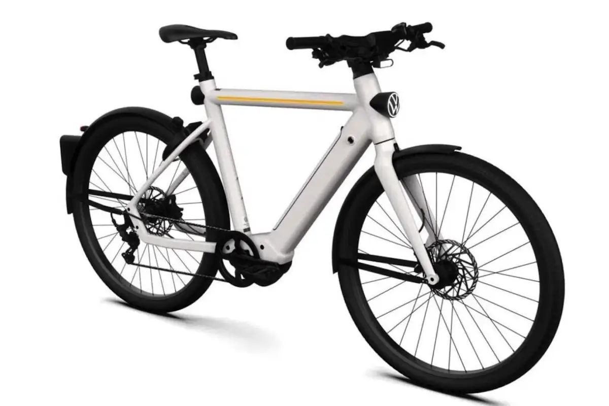 Volkswagen apresenta bicicleta elétrica com radar, câmara e óculos HUD